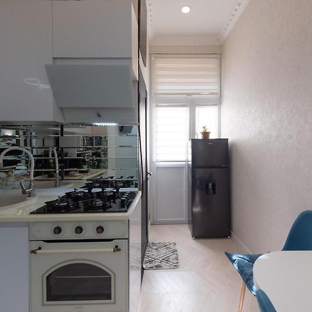 Apartment In Old Тбилиси Екстериор снимка