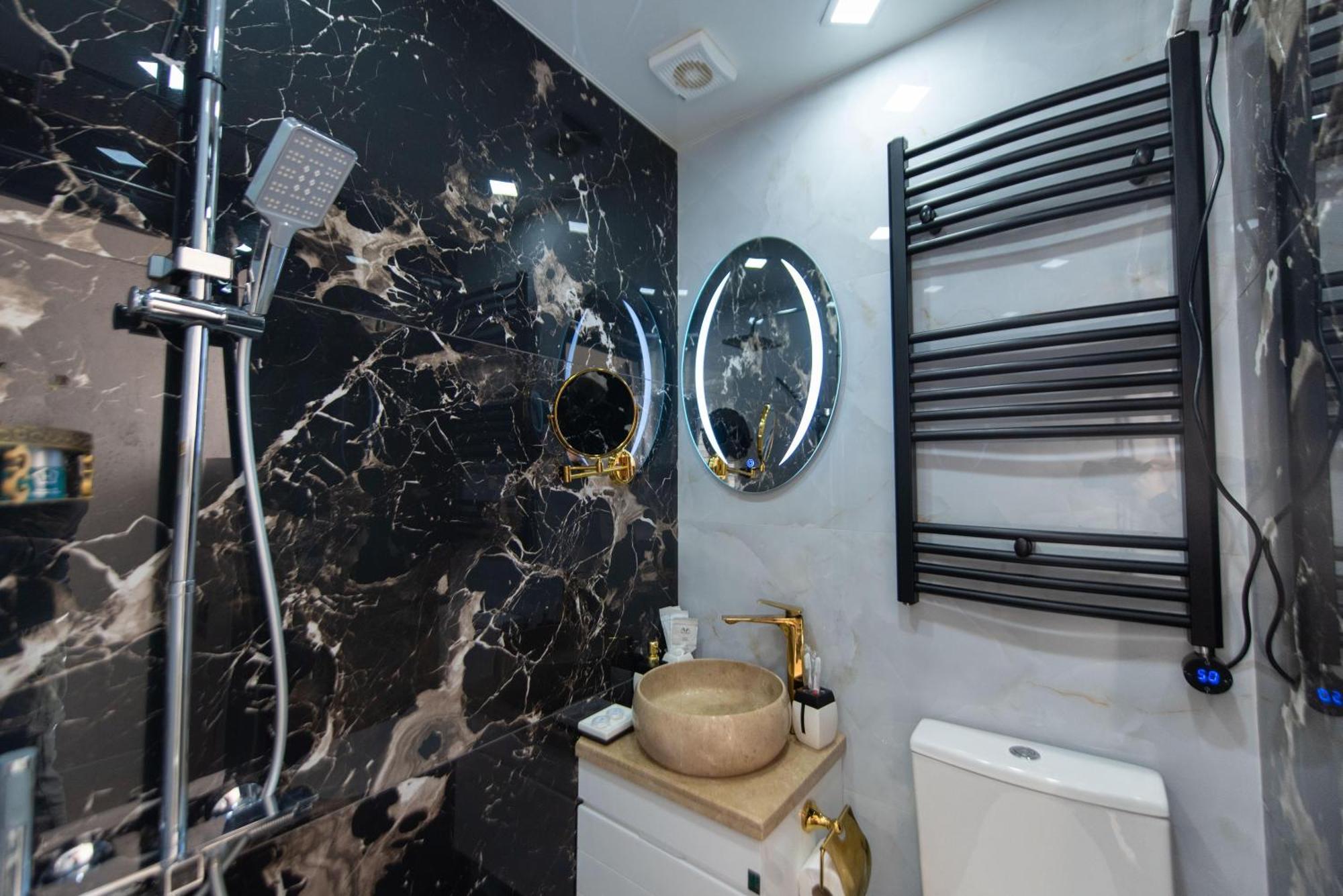 Apartment In Old Тбилиси Екстериор снимка