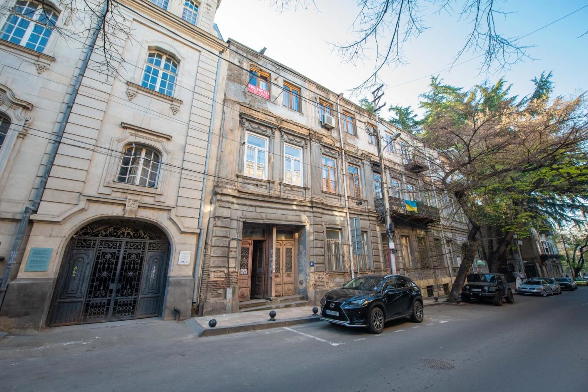 Apartment In Old Тбилиси Екстериор снимка