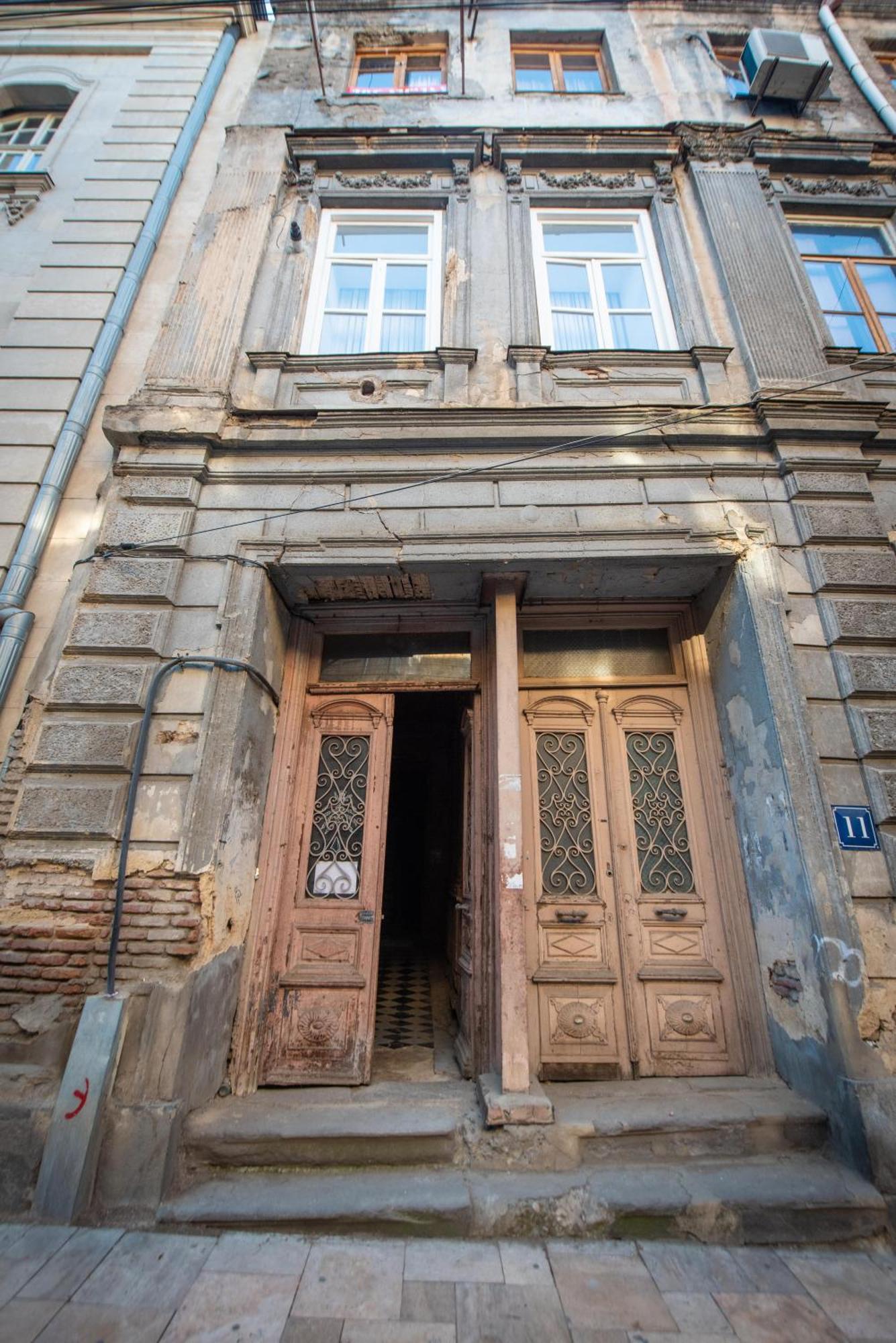 Apartment In Old Тбилиси Екстериор снимка